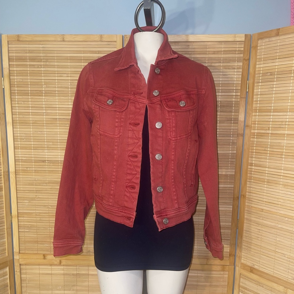 BDG red orange button up jean jacket woman’s size small